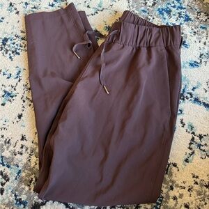 Lululemon pants